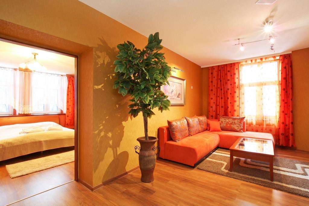 Palac Saturna Czeladź Quarto foto